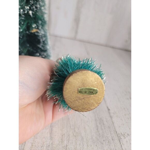 Dept 56 snow flecked tree set Village accessories Xmas - Picture 8 of 8